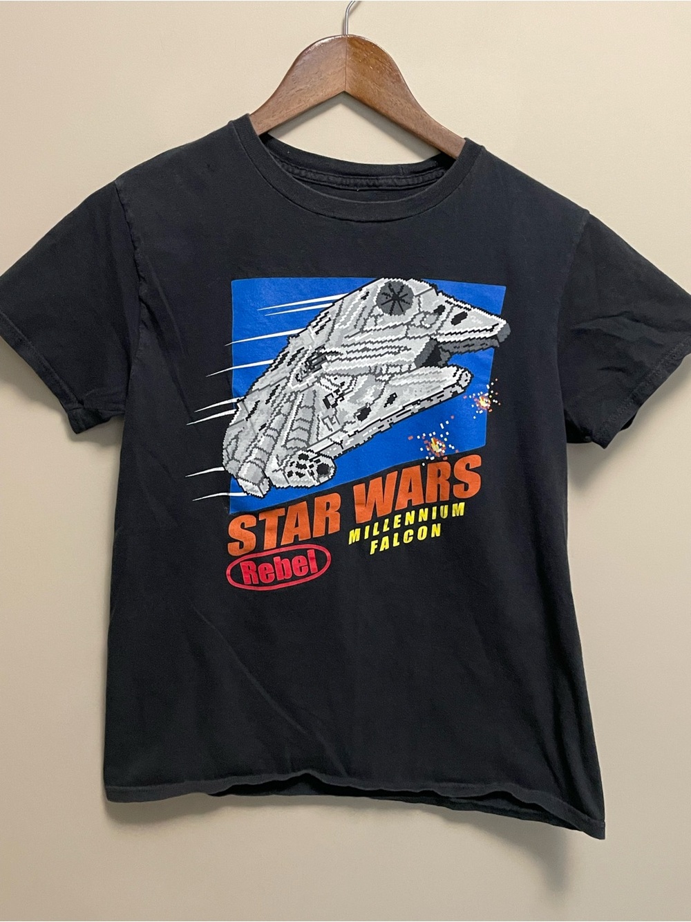 Star Wars Disney Millennial Falcon Tee Youth Medium